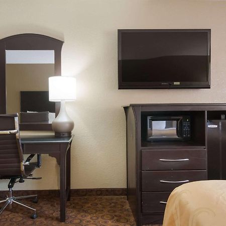Quality Inn Magnolia Екстериор снимка