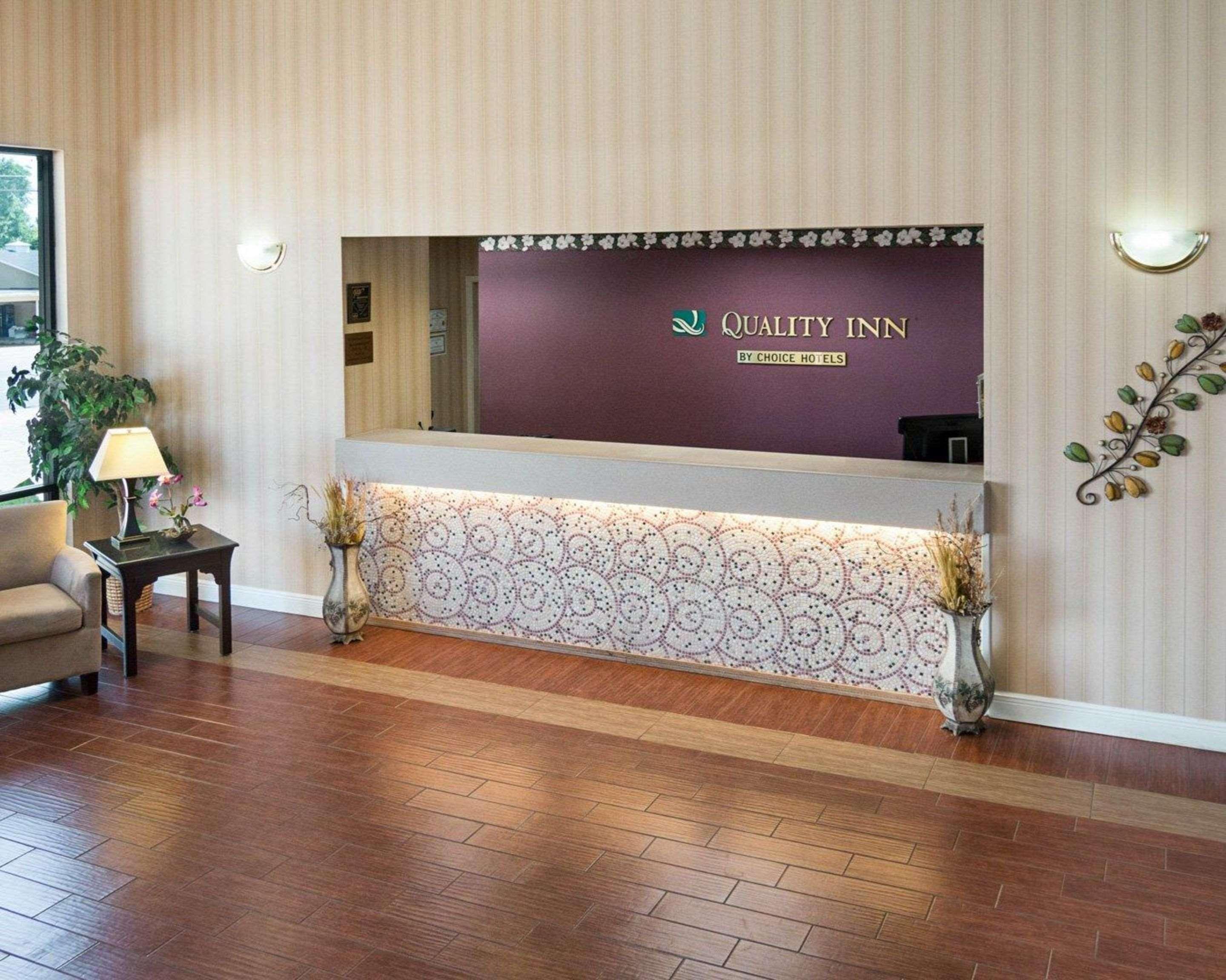 Quality Inn Magnolia Екстериор снимка